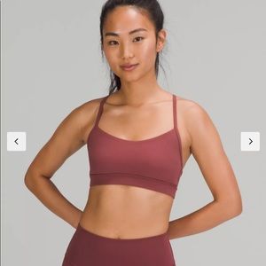 BNWT! Lululemon Size 4 Flow Y Nulu Bra Light Support in color Smoky Red